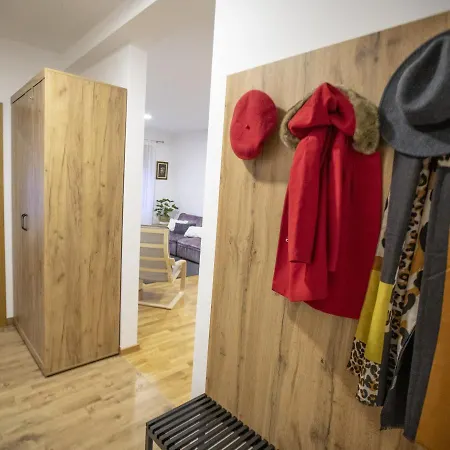 As 1 Apartment Vrsac